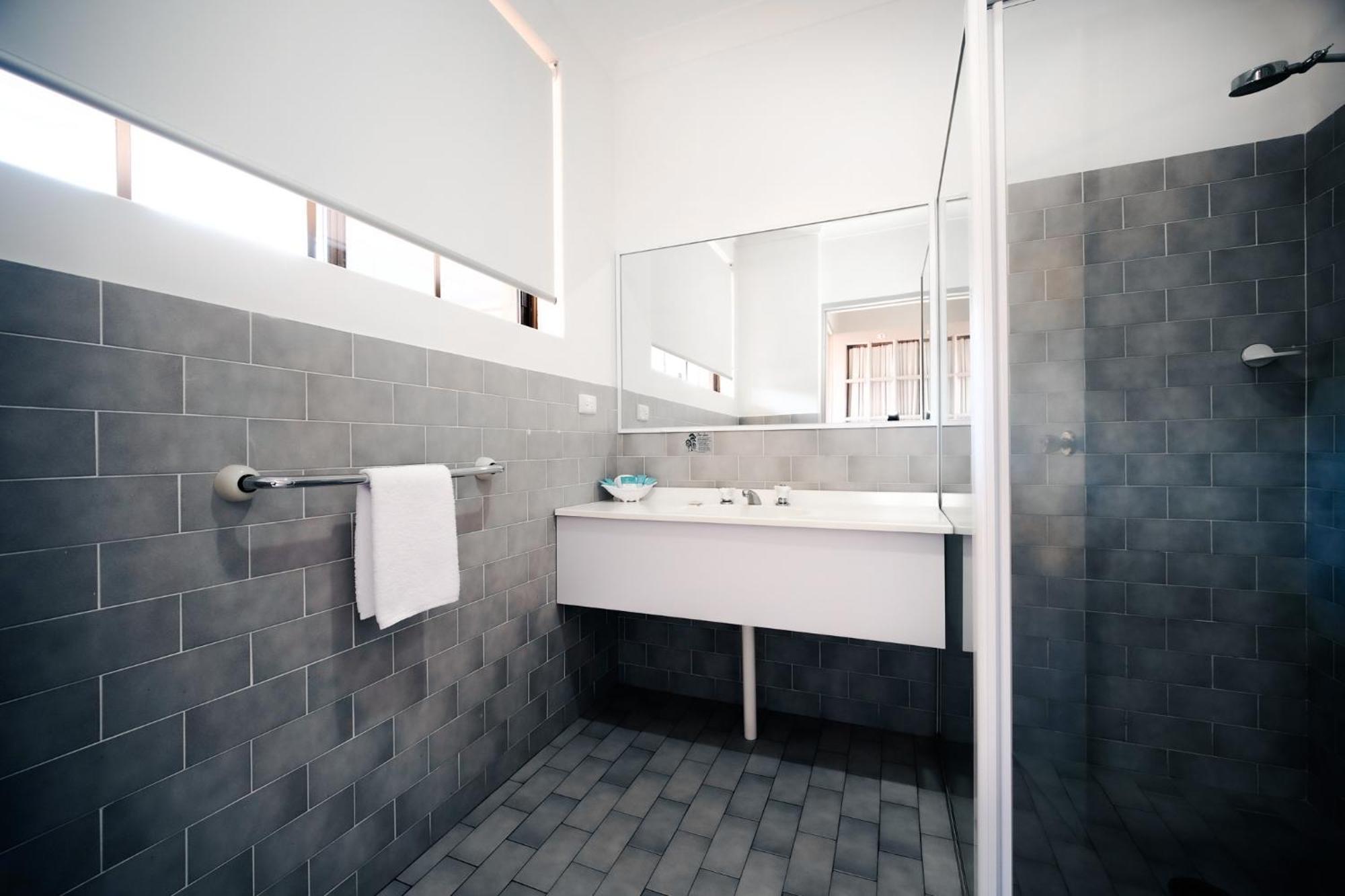 Island Palms Motor Inn Forster Dış mekan fotoğraf