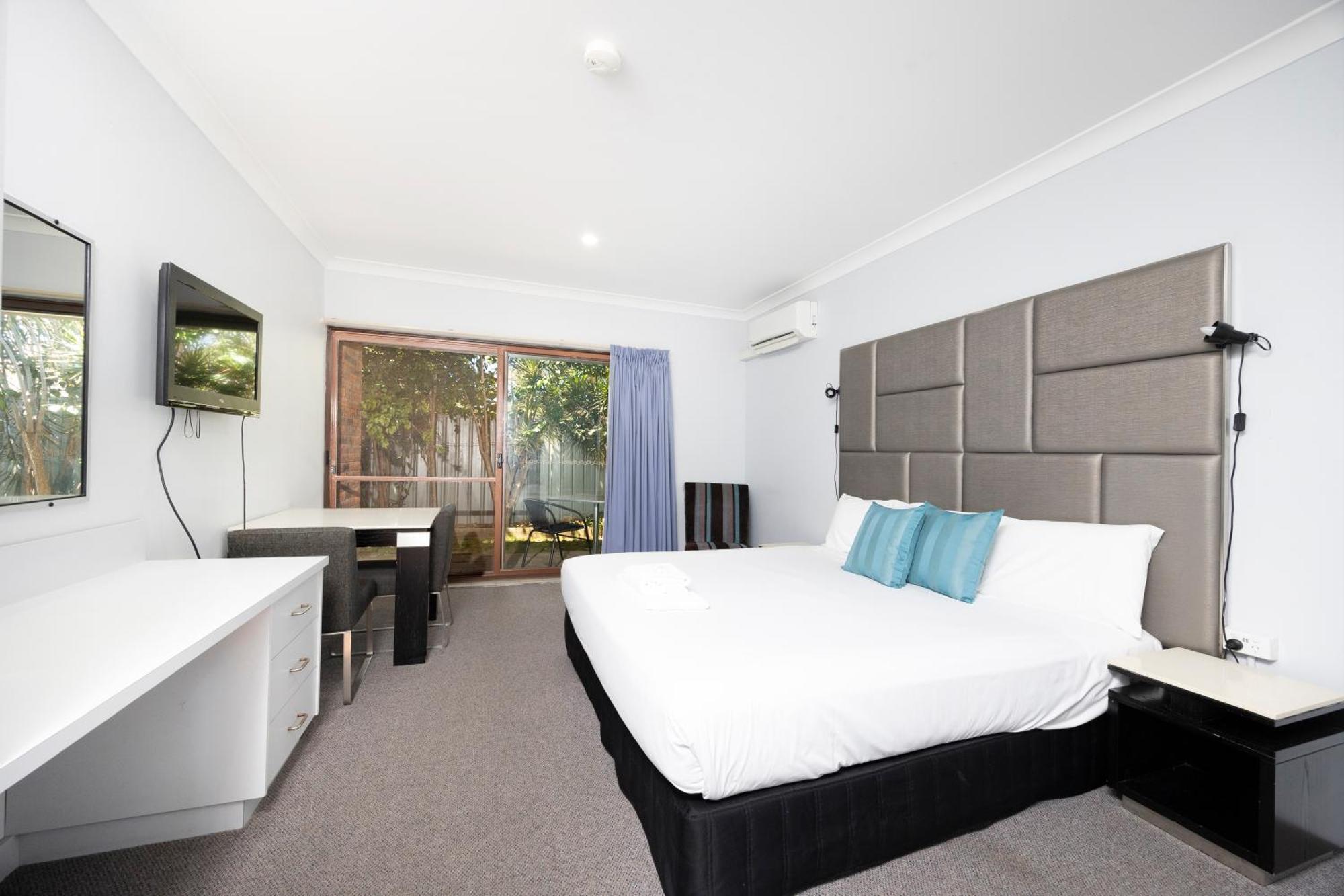 Island Palms Motor Inn Forster Dış mekan fotoğraf