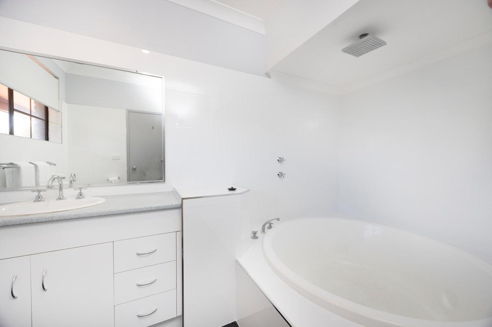 Island Palms Motor Inn Forster Dış mekan fotoğraf